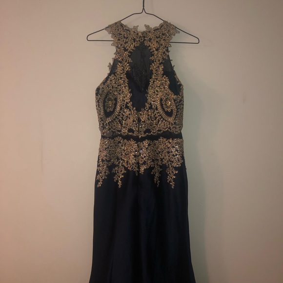 Formal Graduation Prom dress - Picture 2 of 6